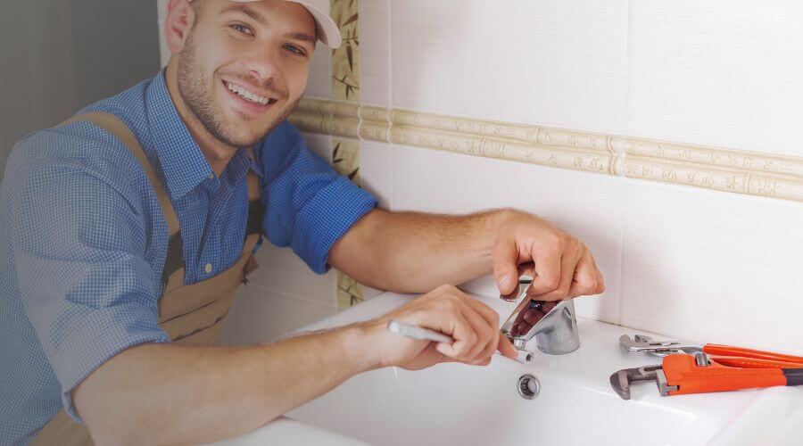 Handle or spout repair in Columbus, NC